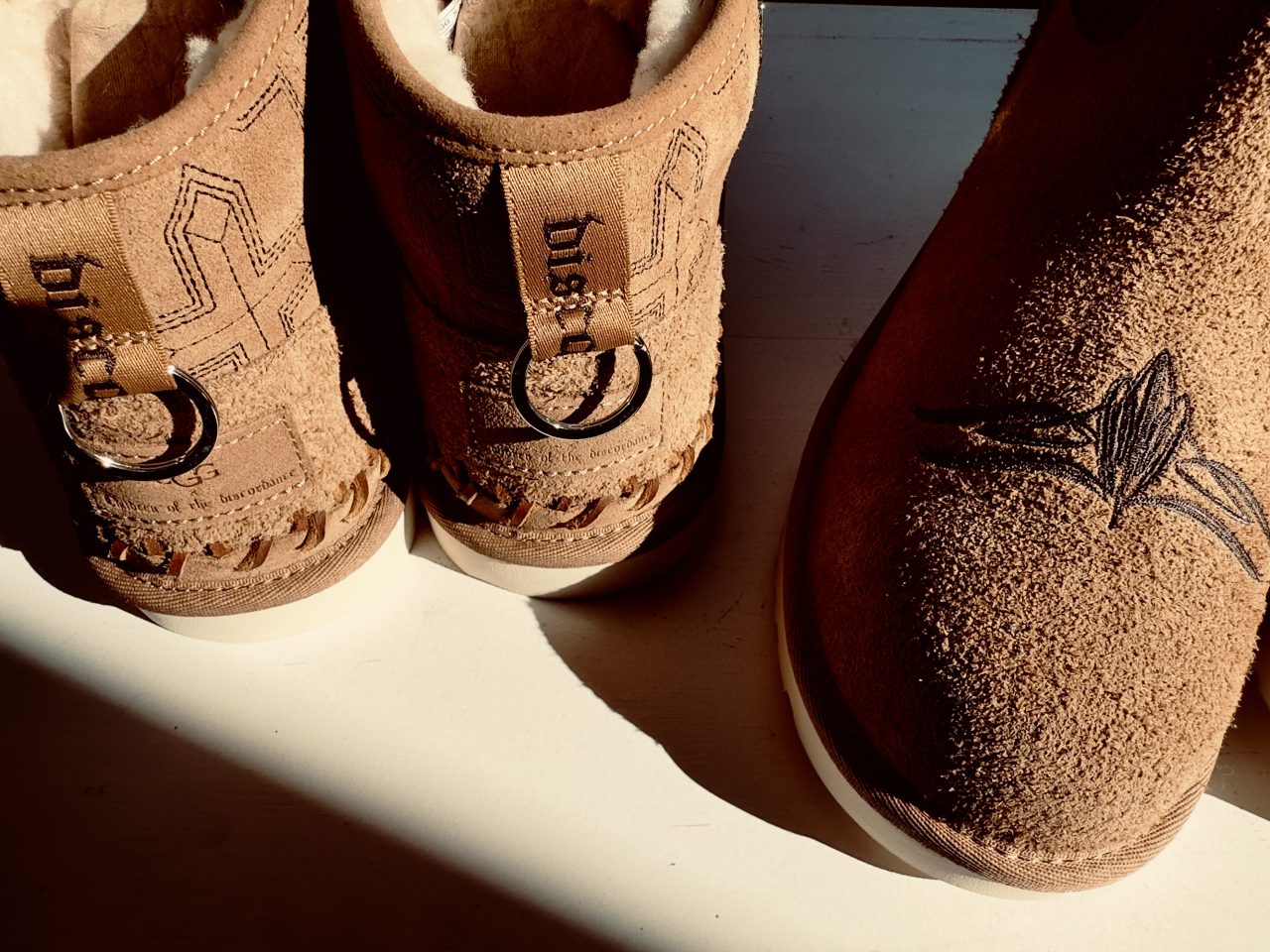 UGG children of the discordance 手袋 cotd+bonfanti.com.br